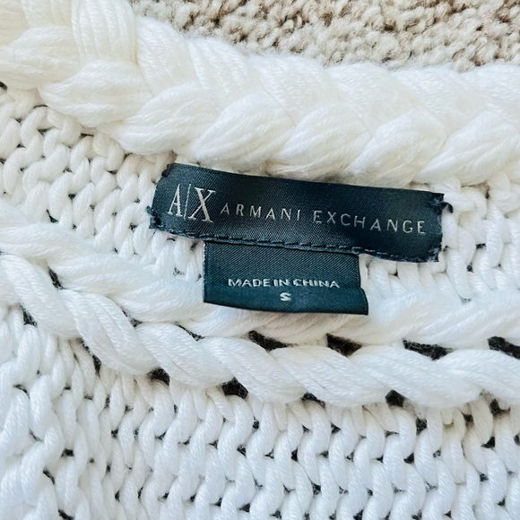 Armani Exchange White Women's 3/4 Sleeve Top,Size S - Picture 3 of 5